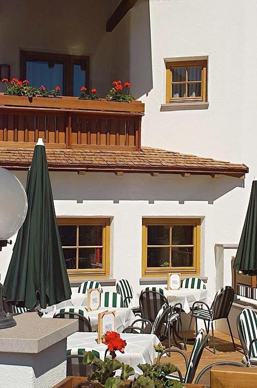 Hotel Seerast Ultimo Exterior foto